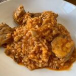 Arroz con costillitas de conejo